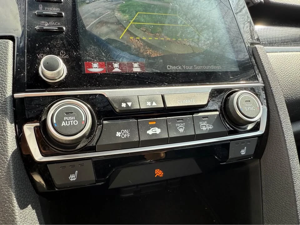 2020 Honda Civic 10th Gen - Image 15 of 17