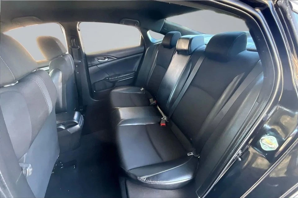 2020 Honda Civic 10th Gen - Image 18 of 19