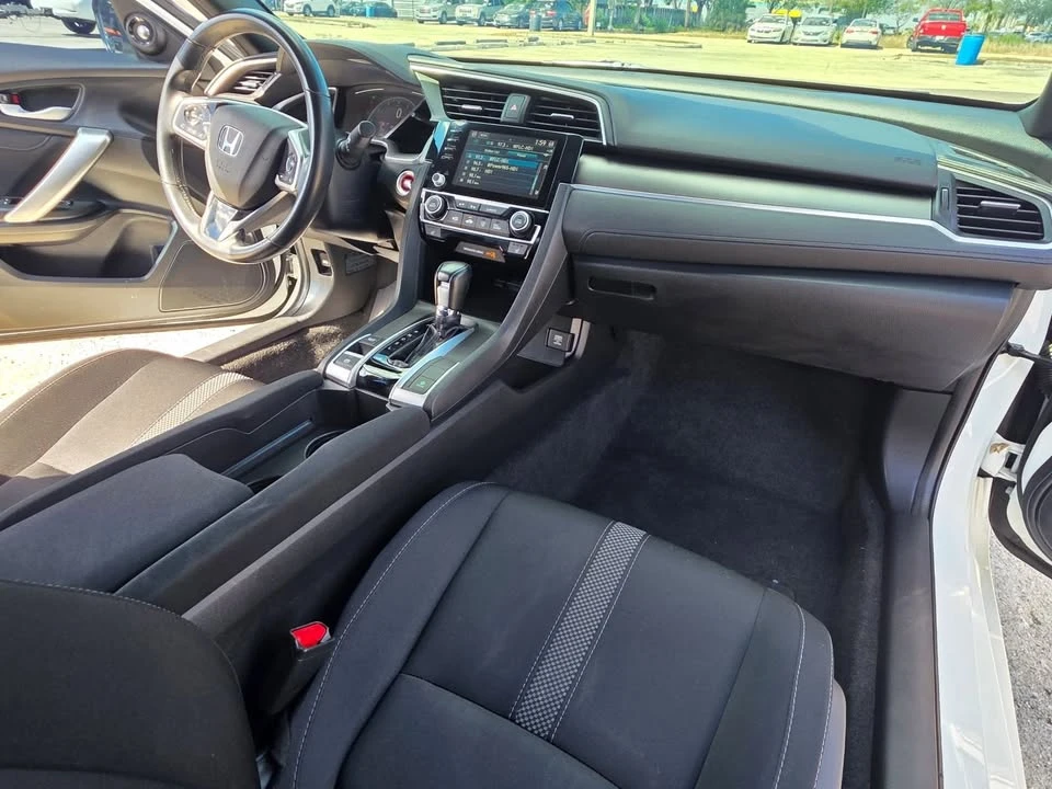 2020 Honda Civic 10th Gen - Image 16 of 20