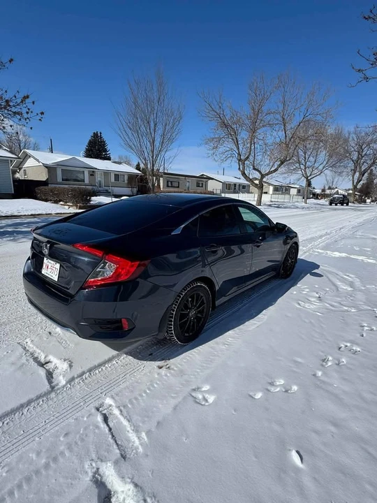 2020 Honda Civic 10th Gen - Image 4 of 12