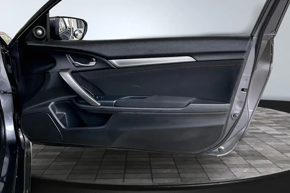 2020 Honda Civic 10th Gen - Image 8 of 18