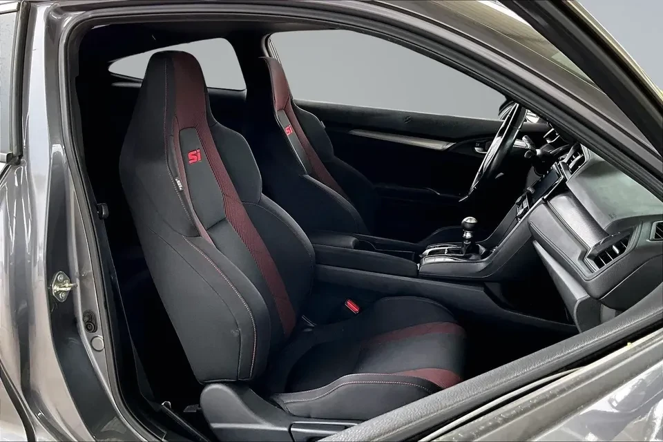 2020 Honda Civic 10th Gen - Image 18 of 18