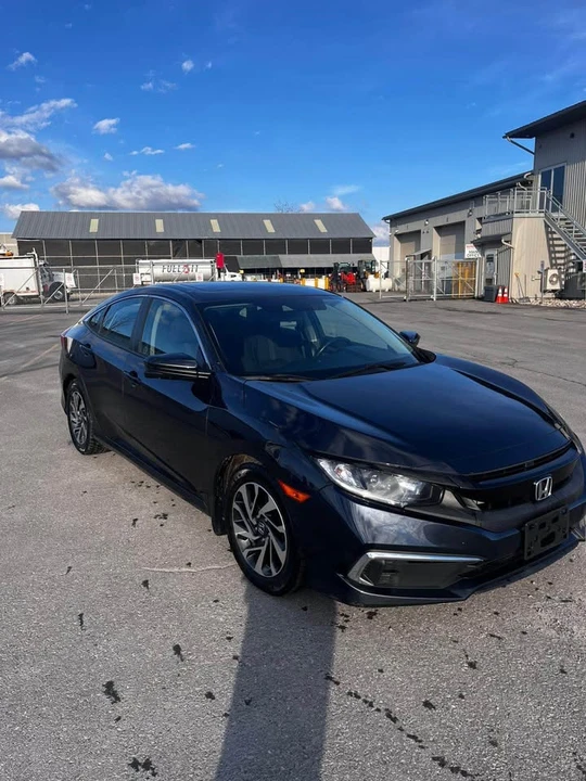2020 Honda Civic 10th Gen - Image 6 of 11
