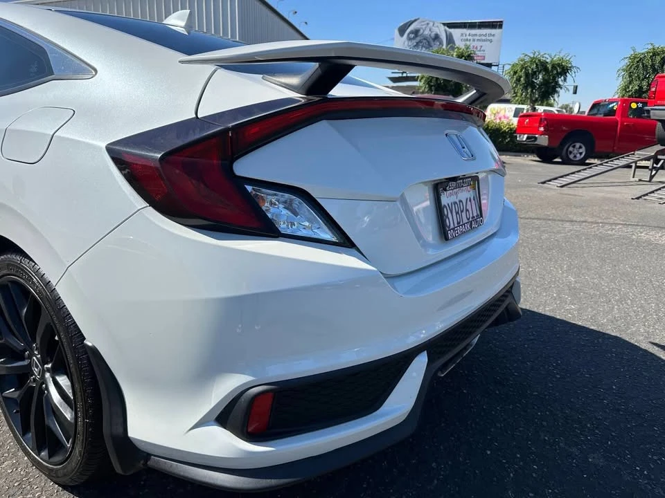 2020 Honda Civic 10th Gen - Image 14 of 20