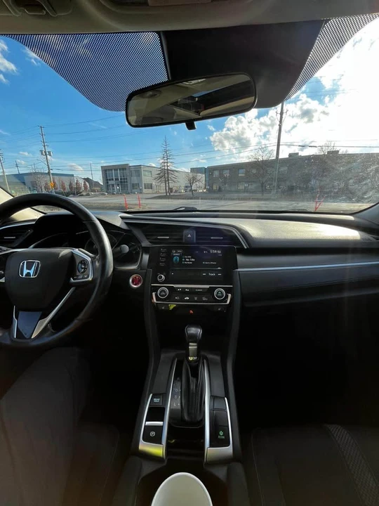 2020 Honda Civic 10th Gen - Image 8 of 11