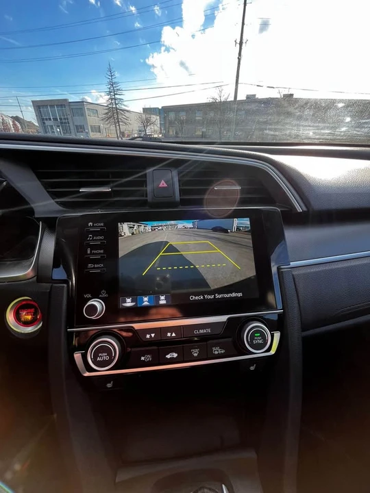 2020 Honda Civic 10th Gen - Image 10 of 11