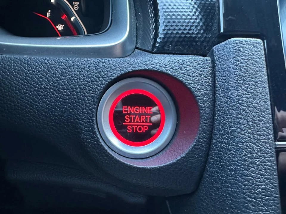 2020 Honda Civic 10th Gen - Image 16 of 18