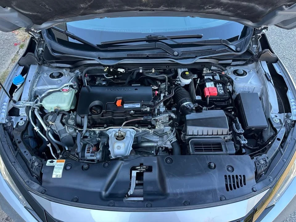 2020 Honda Civic 10th Gen - Image 8 of 18