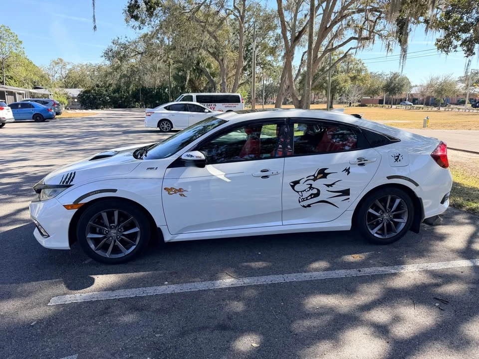 2020 Honda Civic 10th Gen - Image 2 of 7