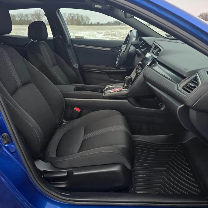 2020 Honda Civic 10th Gen - Image 11 of 19