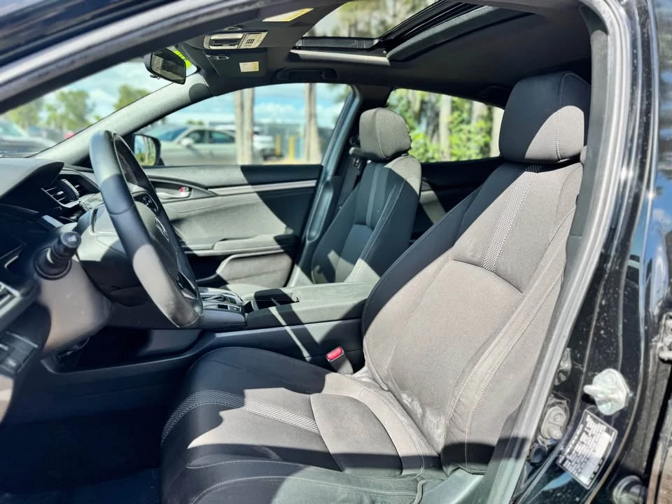 2020 Honda Civic 10th Gen - Image 5 of 11