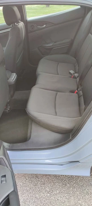 2020 Honda Civic 10th Gen - Image 7 of 13