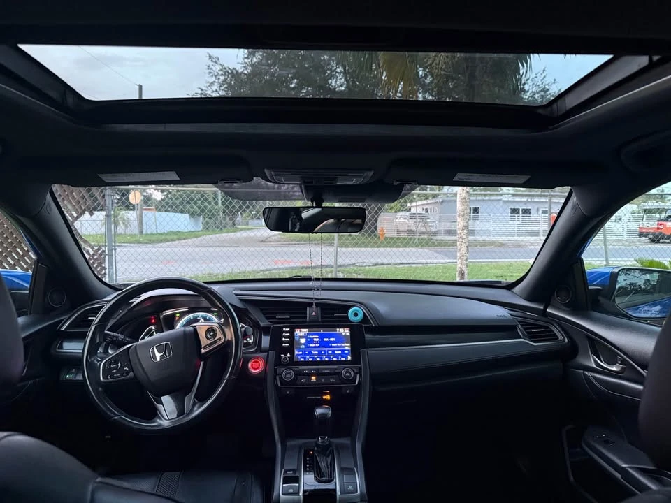 2020 Honda Civic 10th Gen - Image 6 of 17
