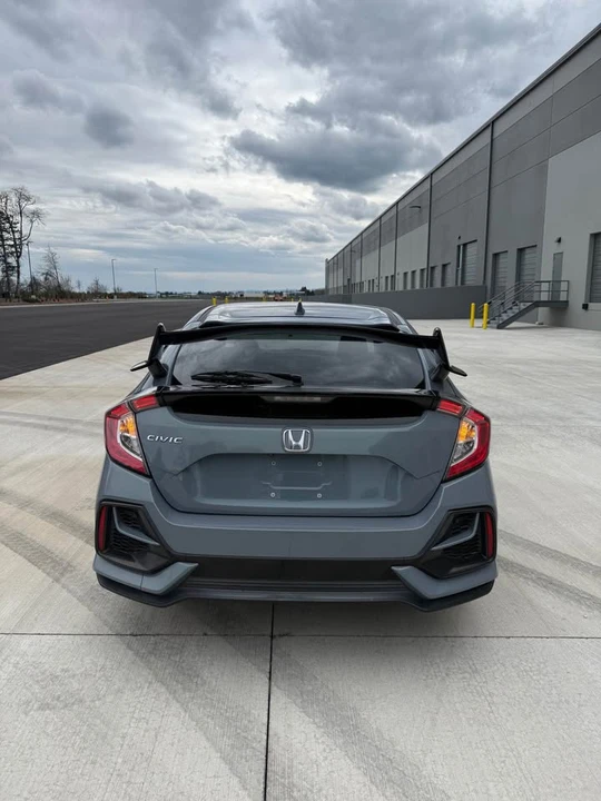 2020 Honda Civic 10th Gen - Image 5 of 11