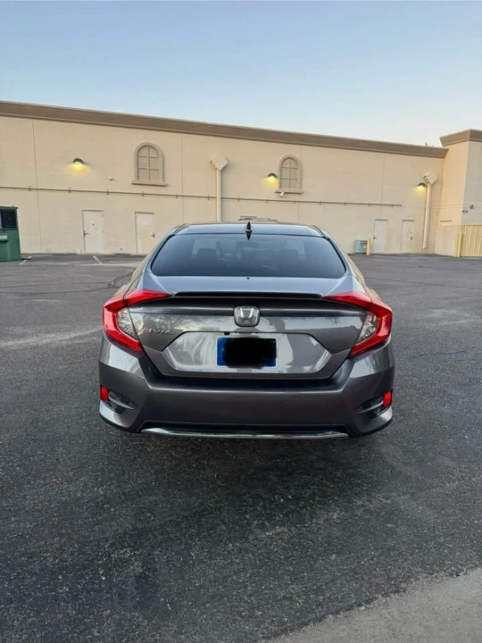 2020 Honda Civic 10th Gen - Image 5 of 16