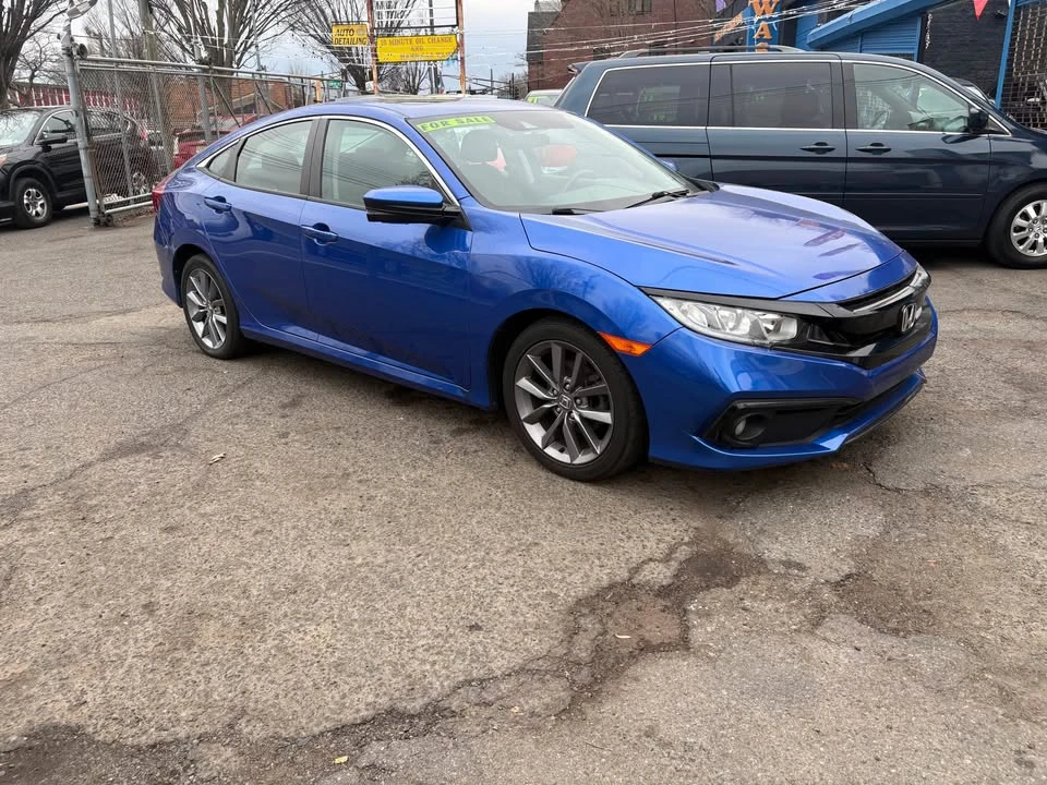 2020 Honda Civic 10th Gen - Image 10 of 17