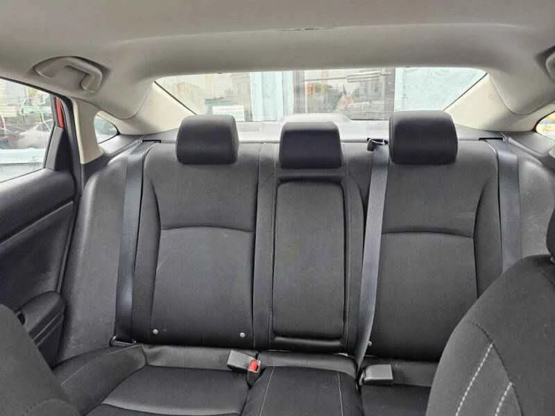 2020 Honda Civic 10th Gen - Image 16 of 19