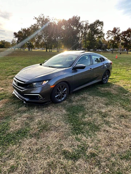 2020 Honda Civic 10th Gen - Image 8 of 10