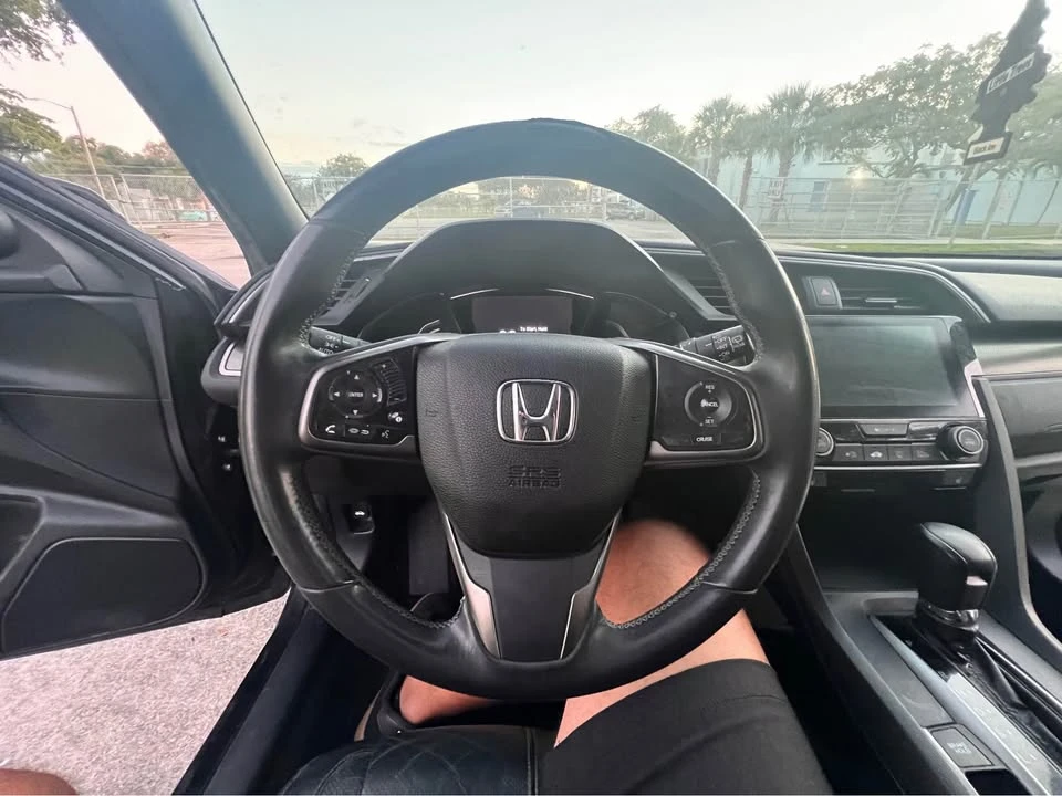 2020 Honda Civic 10th Gen - Image 5 of 7