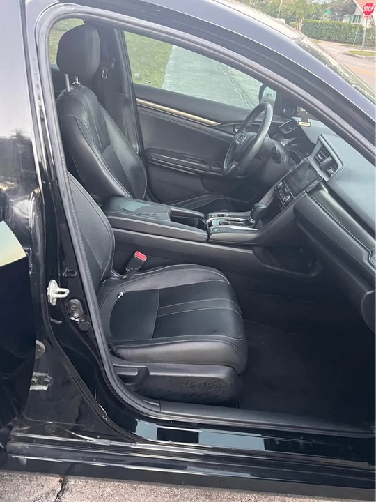 2020 Honda Civic 10th Gen - Image 3 of 7