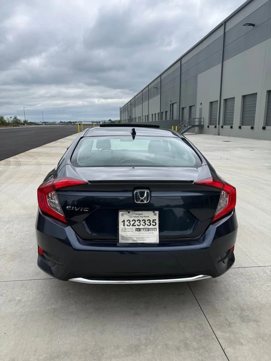 2020 Honda Civic 10th Gen - Image 5 of 14