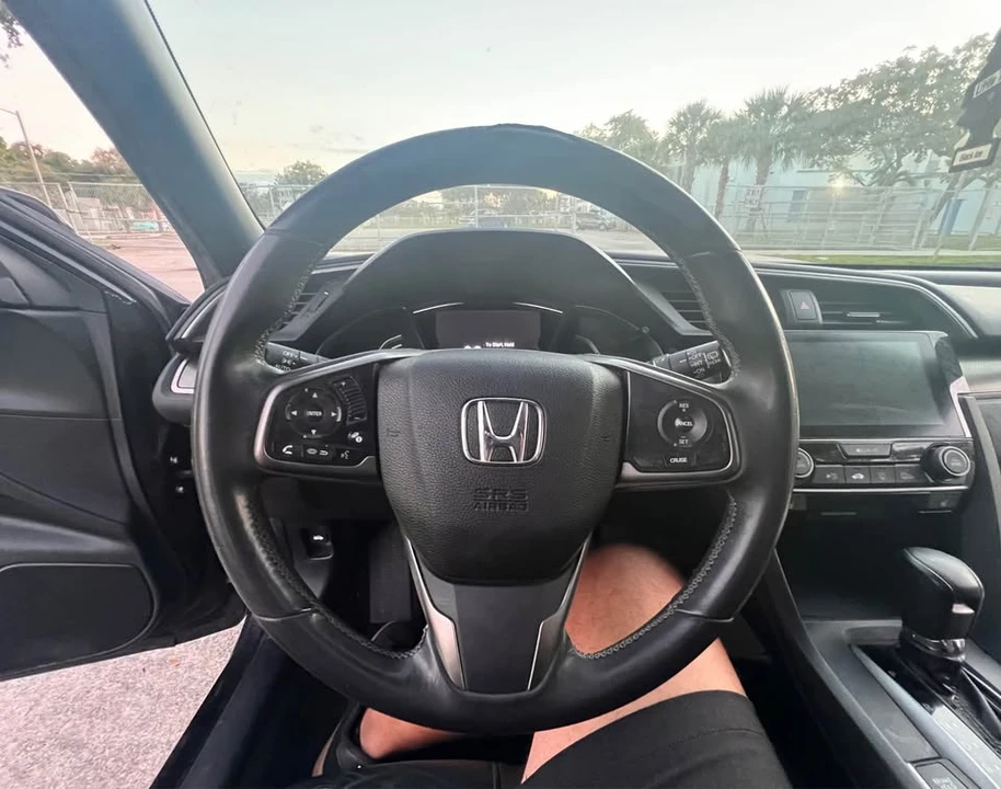 2020 Honda Civic 10th Gen - Image 13 of 14