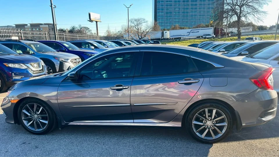 2020 Honda Civic 10th Gen - Image 6 of 9
