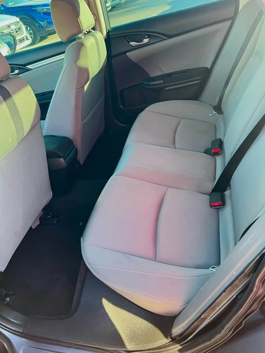 2020 Honda Civic 10th Gen - Image 5 of 9