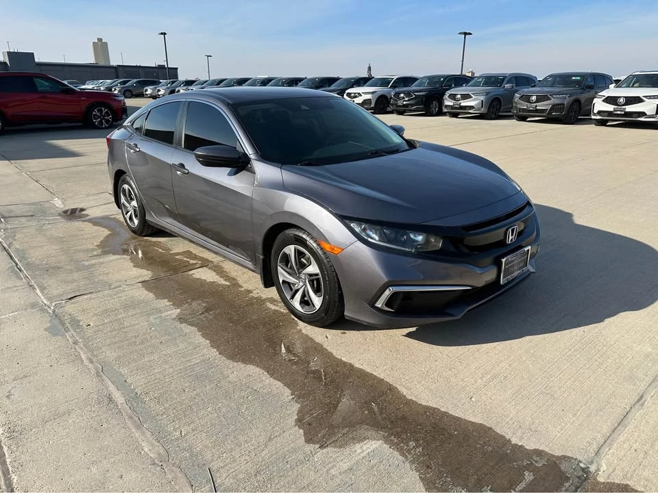 2020 Honda Civic 10th Gen - Image 5 of 10