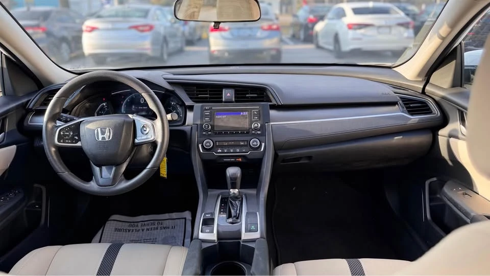 2020 Honda Civic 10th Gen - Image 2 of 15