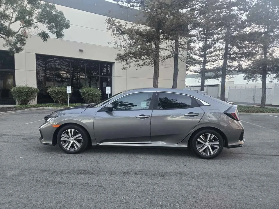 2020 Honda Civic 10th Gen - Image 5 of 10