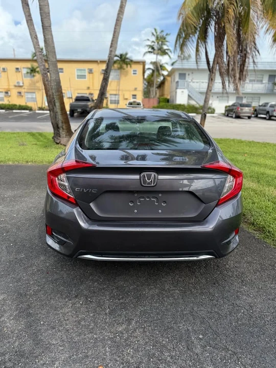 2020 Honda Civic 10th Gen - Image 6 of 14