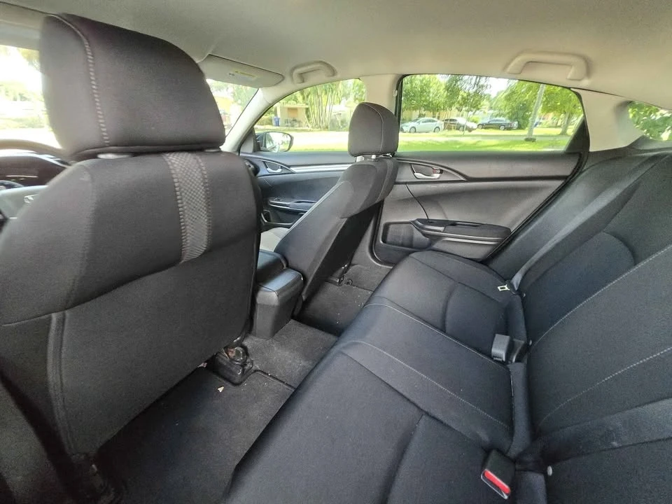 2020 Honda Civic 10th Gen - Image 9 of 14