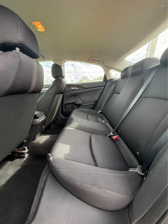 2020 Honda Civic 10th Gen - Image 9 of 14
