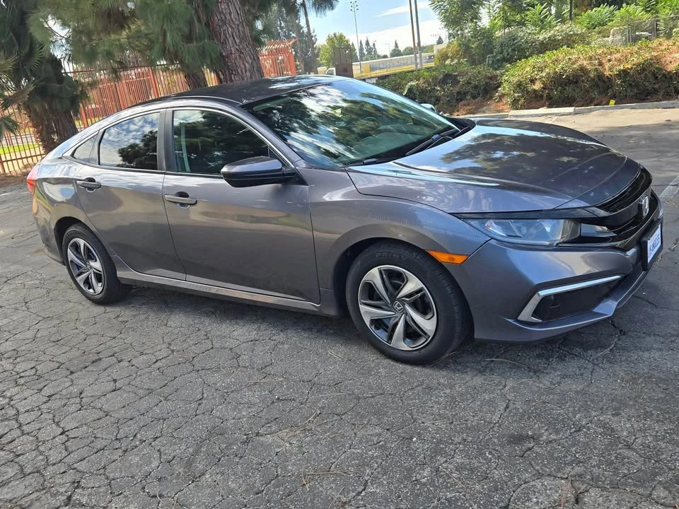 2020 Honda Civic 10th Gen - Image 5 of 11