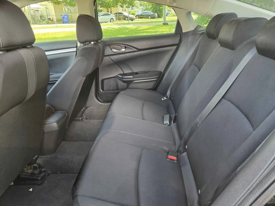 2020 Honda Civic 10th Gen - Image 8 of 14