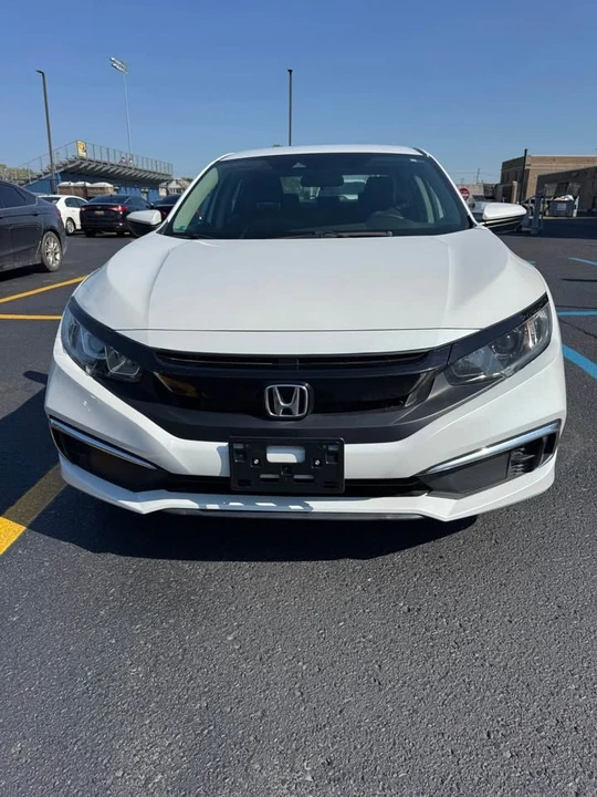 2020 Honda Civic 10th Gen - Image 2 of 15