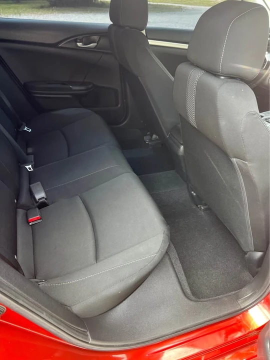2020 Honda Civic 10th Gen - Image 10 of 15