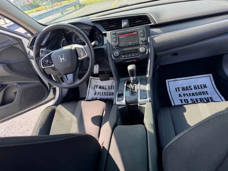 2020 Honda Civic 10th Gen - Image 13 of 15