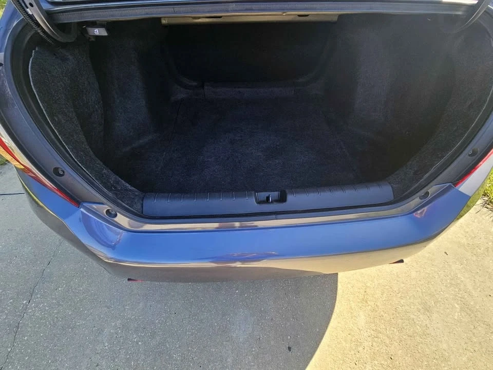 2020 Honda Civic 10th Gen - Image 12 of 13