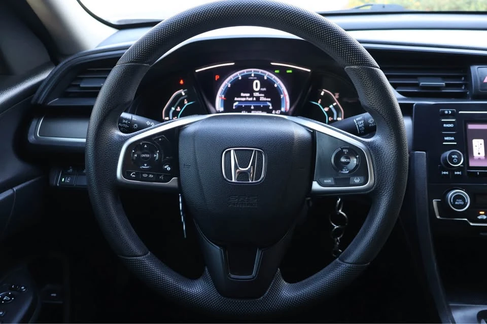2020 Honda Civic 10th Gen - Image 9 of 10