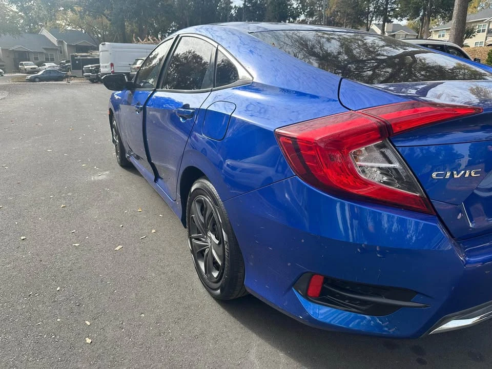 2020 Honda Civic 10th Gen - Image 4 of 9