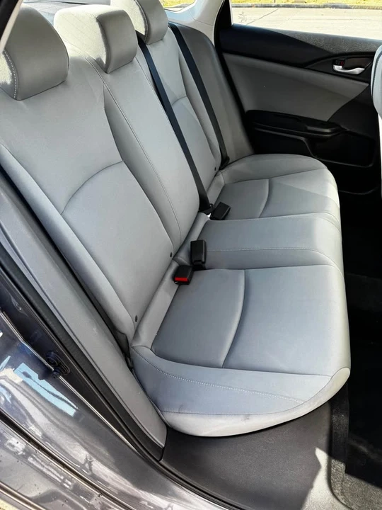 2020 Honda Civic 10th Gen - Image 10 of 12