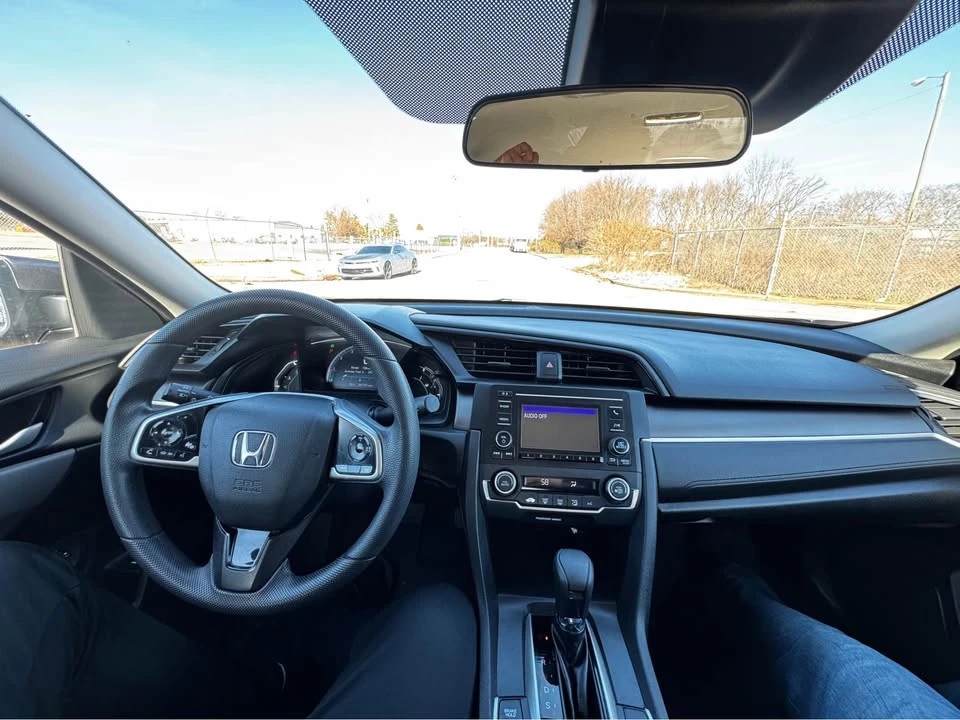 2020 Honda Civic 10th Gen - Image 8 of 12