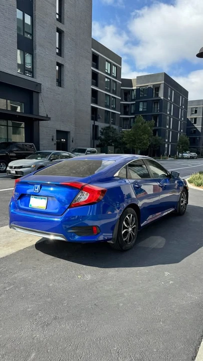 2020 Honda Civic 10th Gen - Image 4 of 11