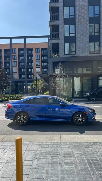 2020 Honda Civic 10th Gen - Image 3 of 11