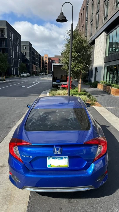 2020 Honda Civic 10th Gen - Image 6 of 11