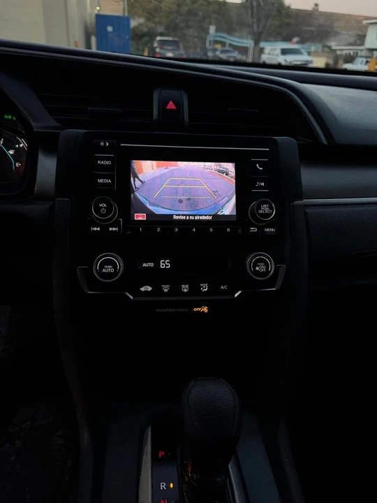 2020 Honda Civic 10th Gen - Image 12 of 12