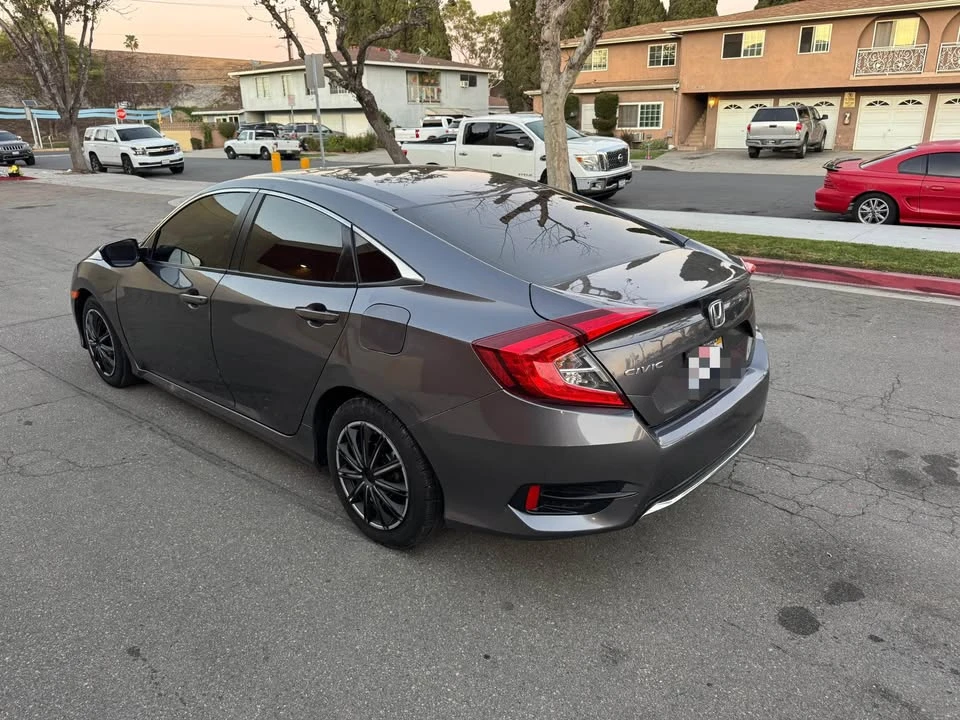 2020 Honda Civic 10th Gen - Image 3 of 12