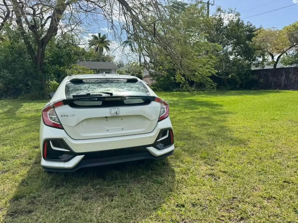 2020 Honda Civic 10th Gen - Image 6 of 10